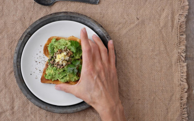 What Nutritionists Eat For Breakfast When They Have No Time